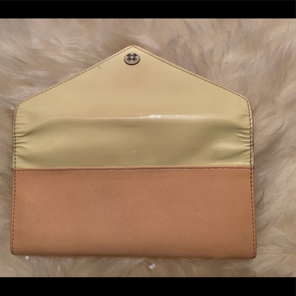 Chloe Patchwork Leather and patent leather wallet - Picture 9 of 16